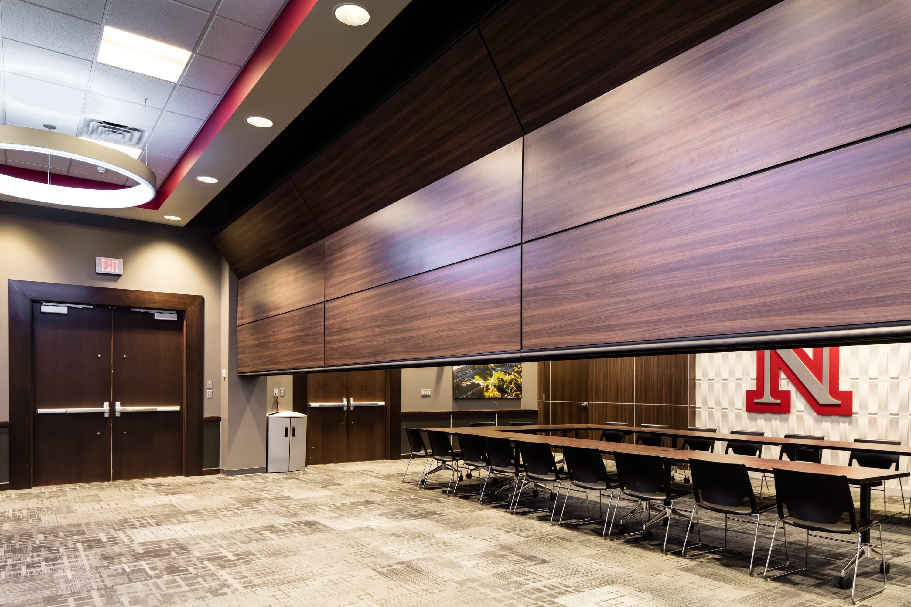 Skyfold Zenith® Series